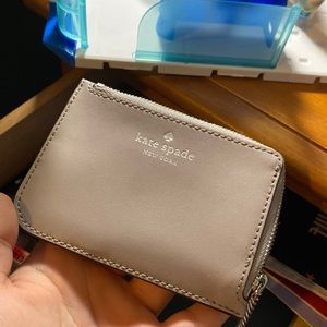 Beige Kate Spade Wallet/Card Holder/Change Purse